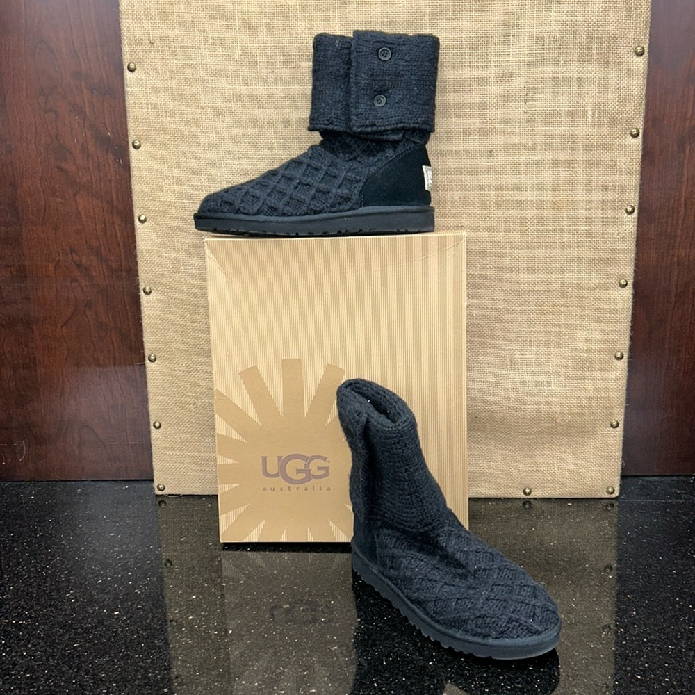 NEW UGG KIDS CARDY LATTICE BLACK BOOT